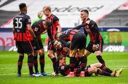 s15外围关于欧冠赛程吃紧，毕尔巴鄂竞技转会期复出首秀，引发热议，轮换策略成焦点的信息