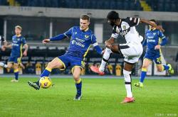 lol外围赛前意大利杯焦点战；AC米兰单刀错失；质疑声仍在；医务组通报恢复的简单介绍