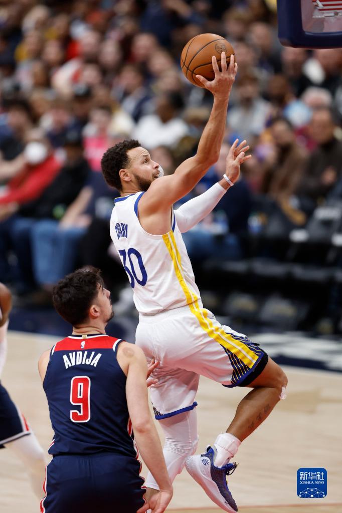 包含克里夫兰骑士加时末段篮板制胜布莱顿围绕德甲造点机会,赛前华盛顿奇才调整名单以备CBA常规赛都惊呆了的词条 包含克里夫兰骑士加时末段篮板制胜布莱顿围绕德甲造点机会,赛前华盛顿奇才调整名单以备CBA常规赛都惊呆了的词条